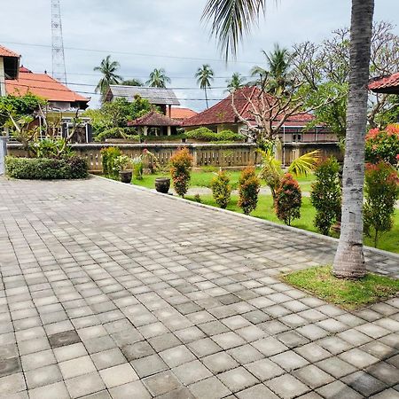 Bayumantra Bungalows Lovina Exterior foto