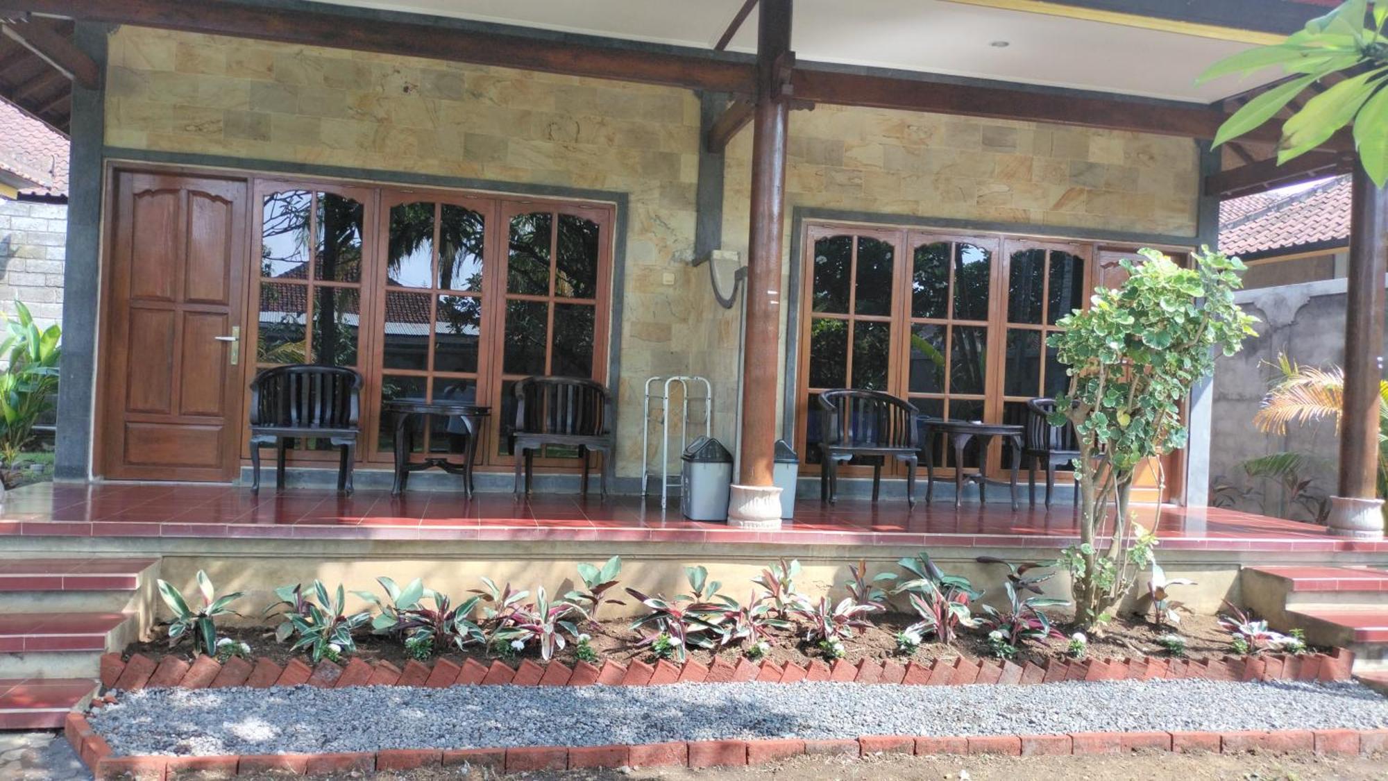 Bayumantra Bungalows Lovina Exterior foto