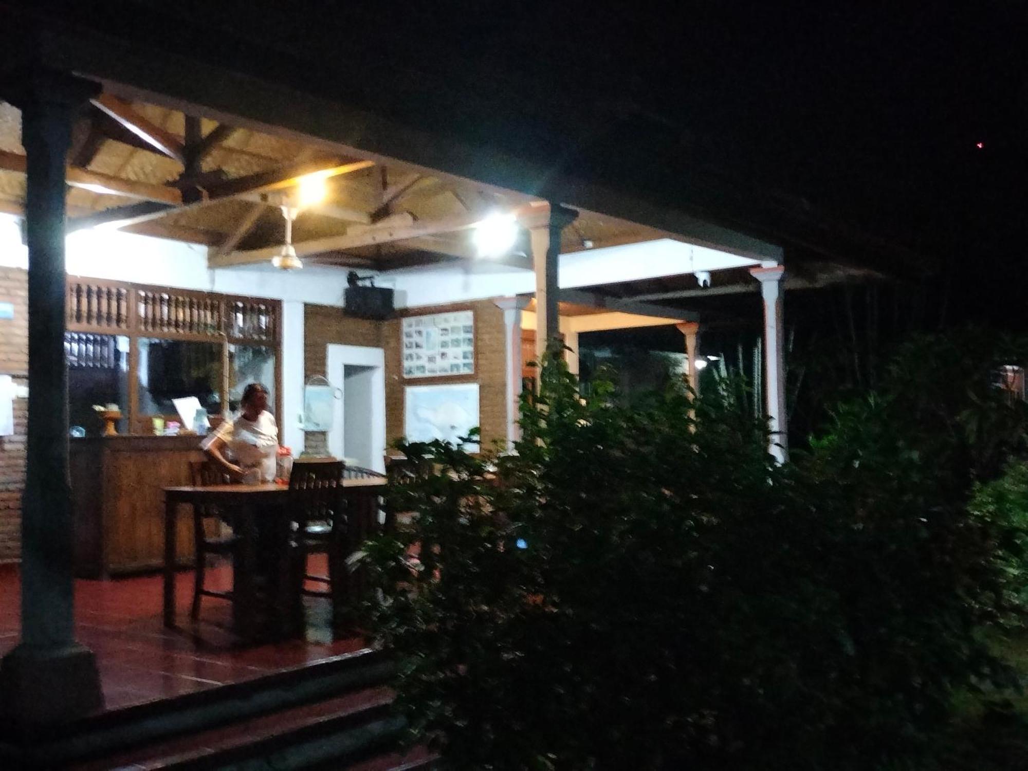 Bayumantra Bungalows Lovina Exterior foto