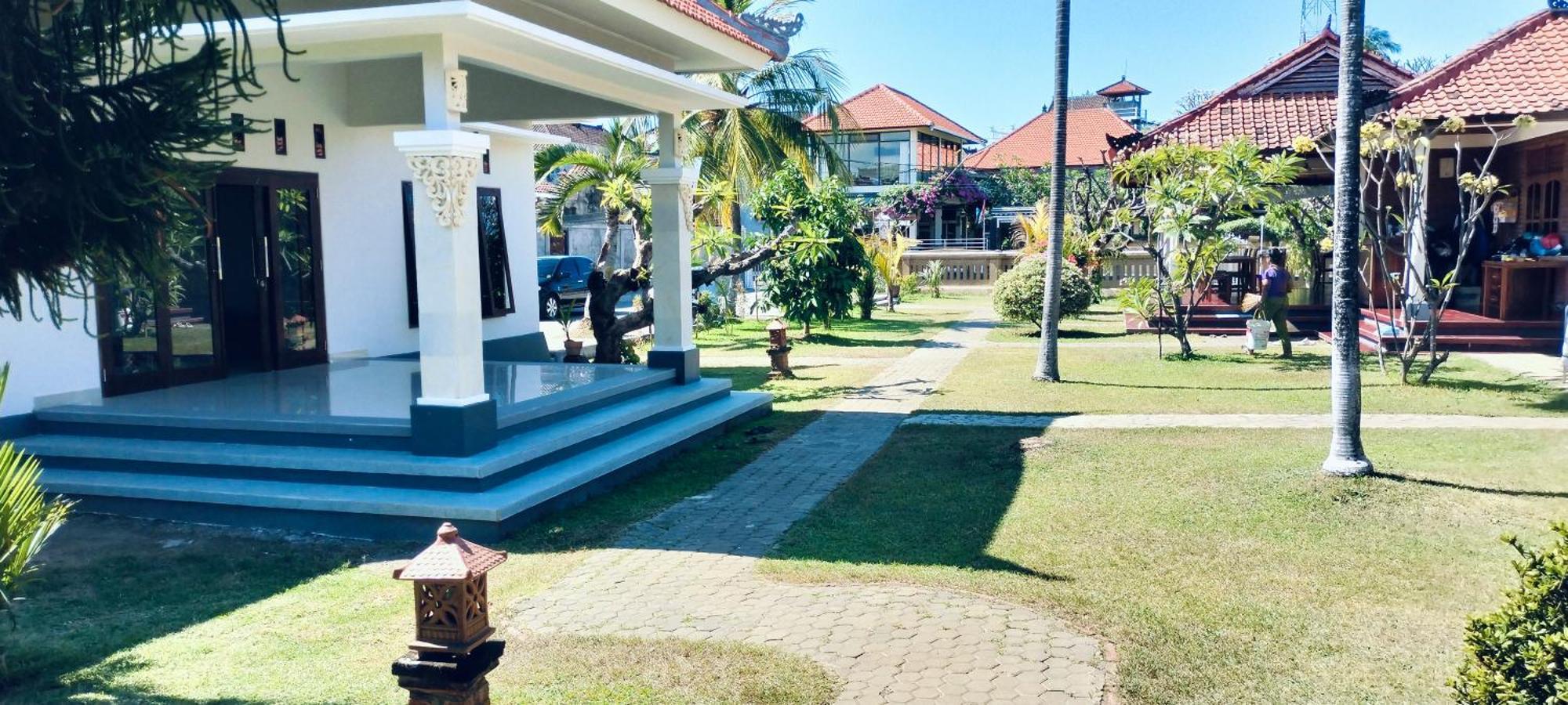 Bayumantra Bungalows Lovina Exterior foto