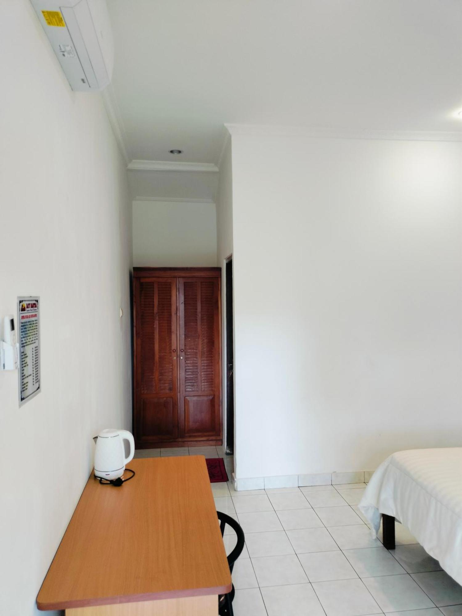 Bayumantra Bungalows Lovina Exterior foto
